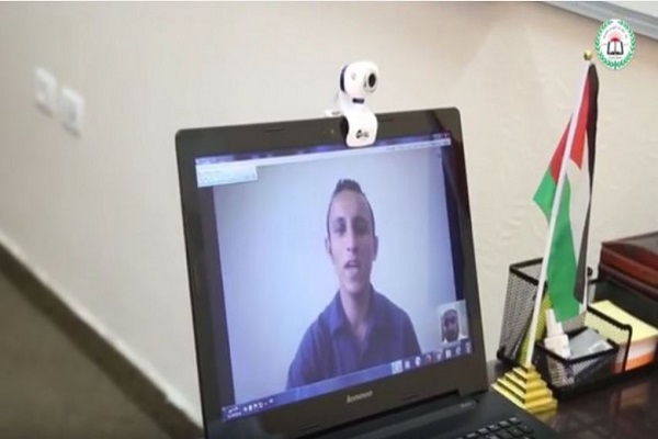 El Centro Coránico Electrónico de Gaza atrae a estudiantes de 47 países