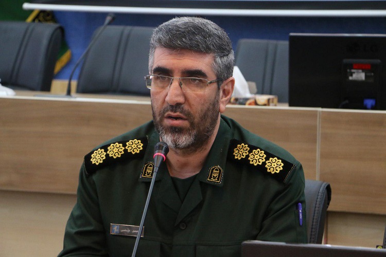 ارسال کمکهای مردمی استان زنجان به مناطق سیلزده ارسال کمکهای مردمی استان زنجان به مناطق سیلزده