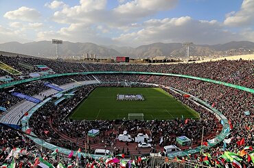Tehran: oltre centomila persone partecipano a incontro coranico allo stadio Azadi