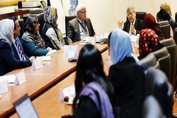 阿富汗女性必须参加和平进程