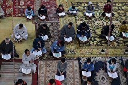 بالصور...تنظيم حلقات قرآنية في شهر رمضان بكشمير