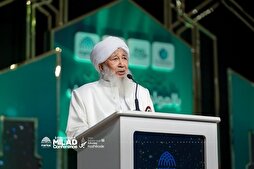 مفتي الهند في مؤتمر الميلاد: رسالة النبي(ص) نموذج خالد لبناء الدولة وتنمية البلاد + صور