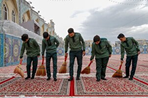 Ramadán 2024: El santuario del Imam Ridha acoge a miles de personas para el Iftar