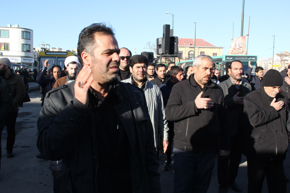 برگزاری دسته عزاداری ایام فاطمیه در زنجان