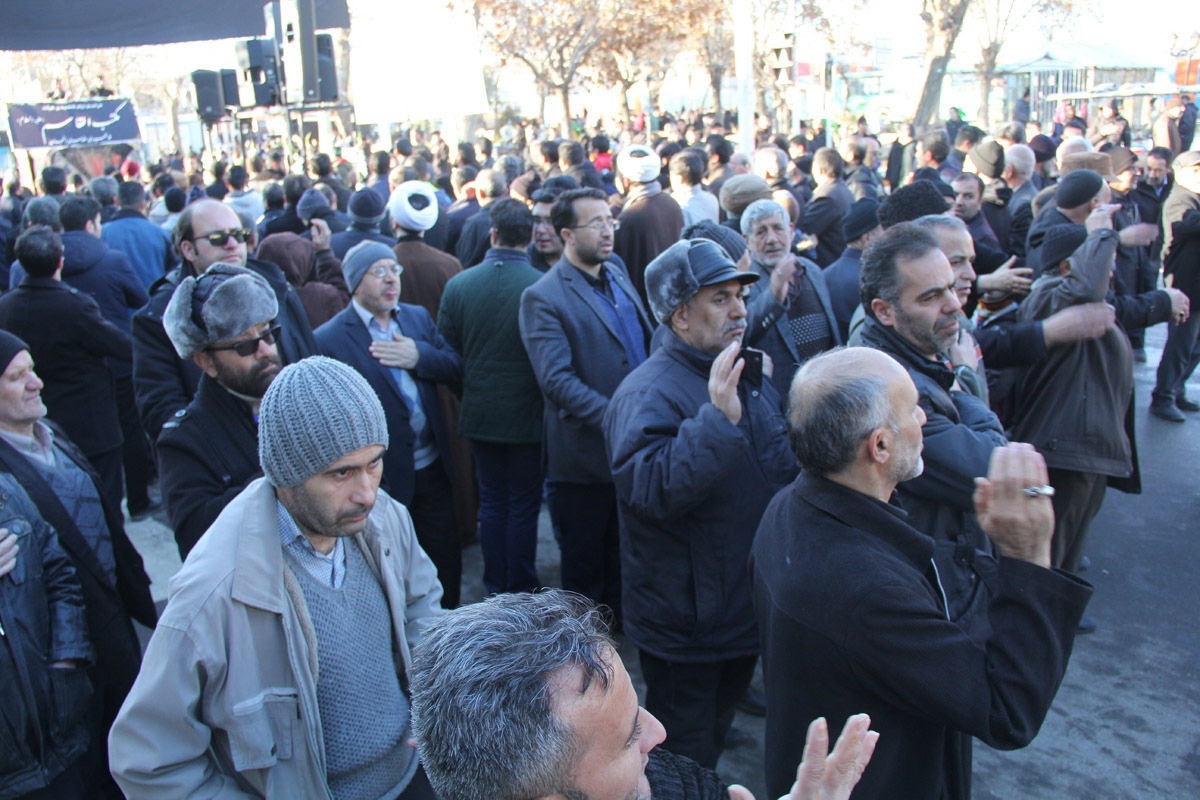 برگزاری دسته عزاداری ایام فاطمیه در زنجان
