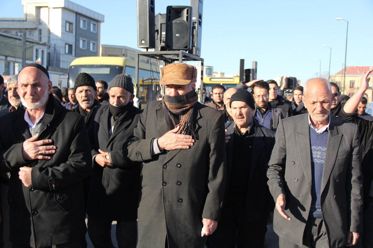 برگزاری دسته عزاداری ایام فاطمیه در زنجان