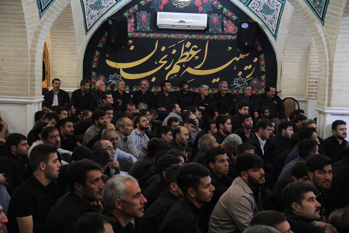 مراسم اعلان عزای امام حسین(ع) در زنجان