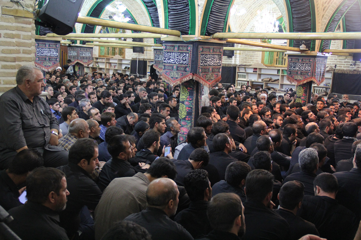 مراسم اعلان عزای امام حسین(ع) در زنجان