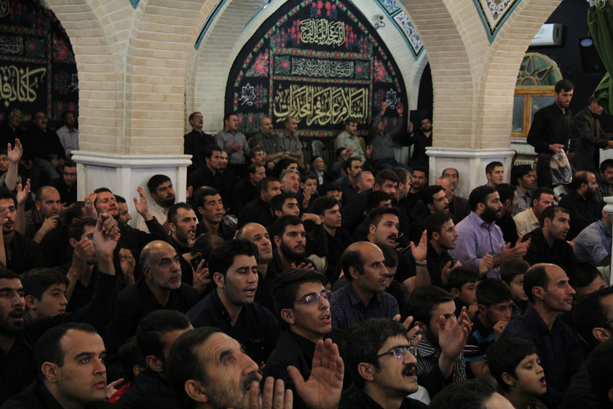 مراسم اعلان عزای امام حسین(ع) در زنجان