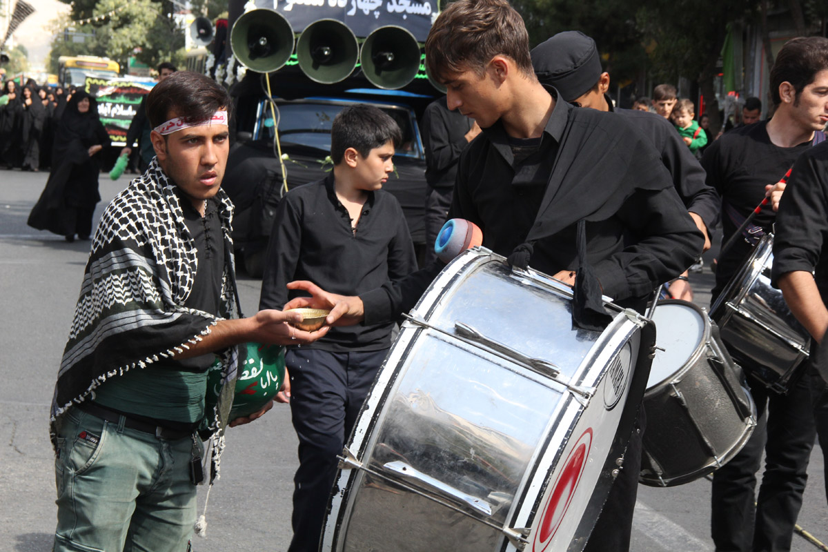 حرکت نمادین اسرای کربلا در روز 12 محرم