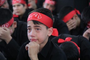 تجمع بزرگ احلی من العسل نوجوان حسینی