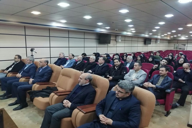 تجلیل از فعالان قرآنی کارکنان تأمین اجتماعی استان زنجان