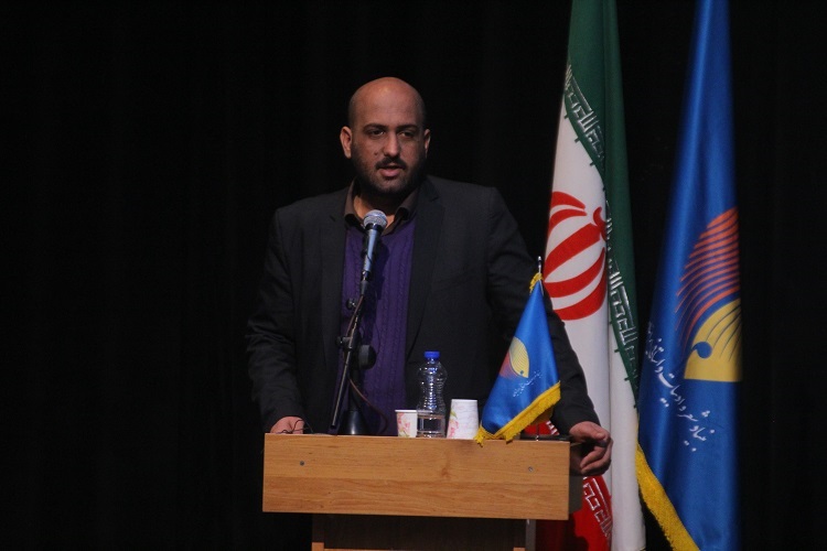 تثبیت معارف اهل‌بیت(ع) با بهره‌گیری از هنر شعر