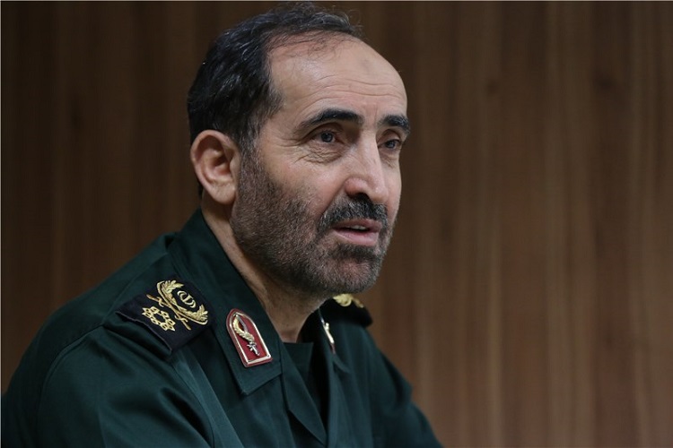 خون شهدا؛ رمز ماندگاری شناسنامه انقلاب