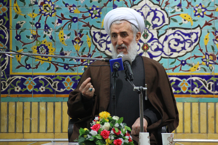 علما چراغ هدایت جامعه هستند/مراکز علمی باید دینداری و پایبندی به حکومت اسلامی را رواج دهند علما چراغ هدایت جامعه هستند/مراکز علمی باید دینداری و پایبندی به حکومت اسلامی را رواج دهند