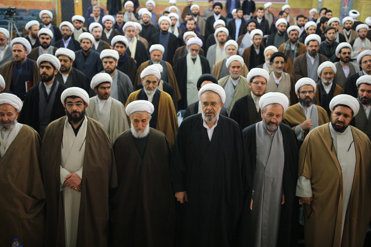 همایش طلاب و روحانیون در زنجان به روایت تصویر