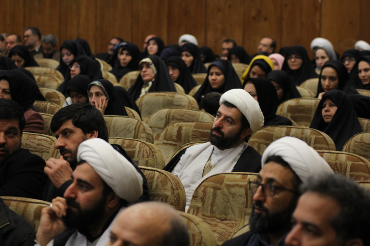 همایش استانی نماز در زنجان به روایت تصویر