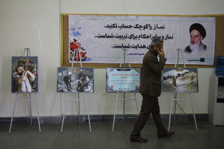 همایش استانی نماز در زنجان به روایت تصویر