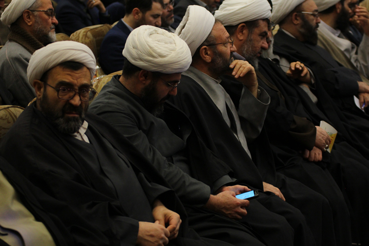 همایش استانی نماز در زنجان به روایت تصویر