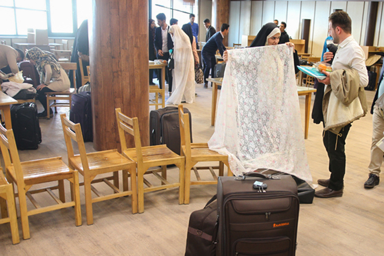 گزارش تصویری اعزام زوج‌های دانشجو به مشهد مقدس