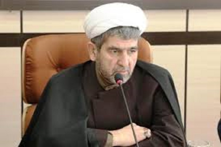 ناامید کردن جامعه خیانت به شهداست