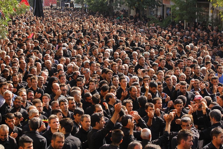 خلق حماسه هزاران نفری در سوگ سالار شهیدان/موج شور شعور حسینی در دریای عزاداران خلق حماسه هزاران نفری در سوگ سالار شهیدان/موج شور شعور حسینی در دریای عزاداران