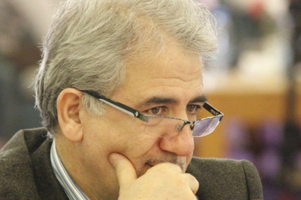 کتاب‌های الکترونیکی جایگاه کتاب‌های کاغذی را مخدوش نمی‌کنند