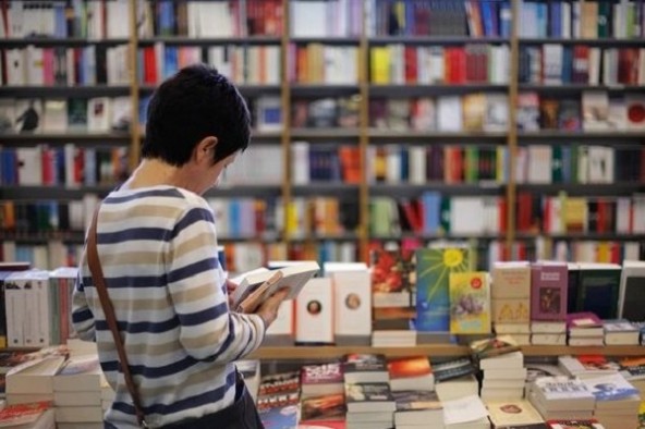 نهمین نمایشگاه سراسری کتاب در زنجان آغاز به‌کار کرد