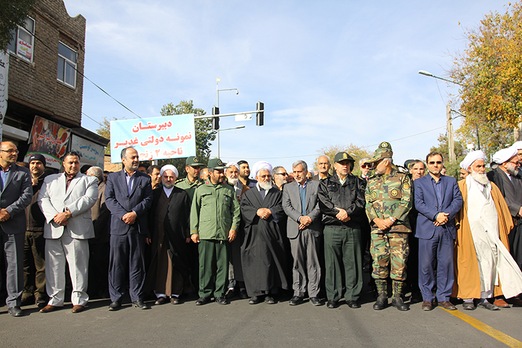 استکبارستیزی زنجانی&zwnj;ها به روایت تصویر