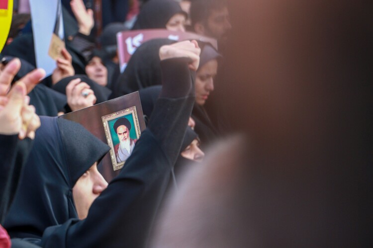 عزاداری زنجانیها برای حاج قاسم سلیمانی عزاداری زنجانیها برای حاج قاسم سلیمانی