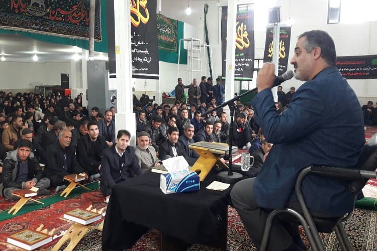 محفل انس با قرآن در روزتای توزلو