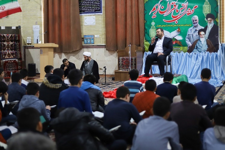 گزارش تصویری محفل انس با قرآن در ابهر و خرمدره