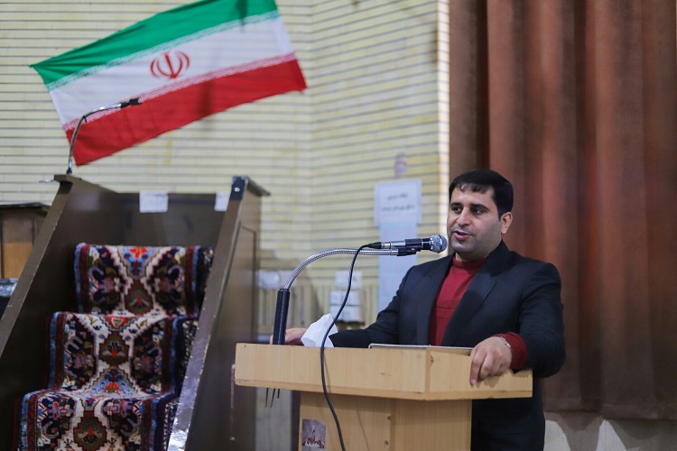 گزارش تصویری محفل انس با قرآن در ابهر و خرمدره