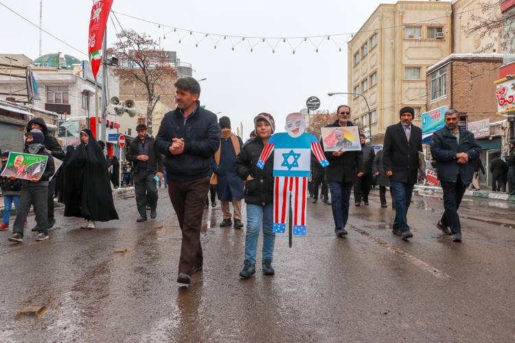 جلوه‌هایی تماشایی از حضور شکوهمندانه زنجانی‌ها در راهپیمایی 22 بهمن