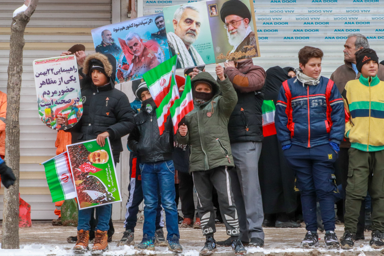جلوه‌هایی تماشایی از حضور شکوهمندانه زنجانی‌ها در راهپیمایی 22 بهمن