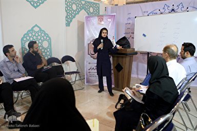 فیلم/دورهمی کسب و کارهای قرآنی این بار در نمایشگاه قرآن