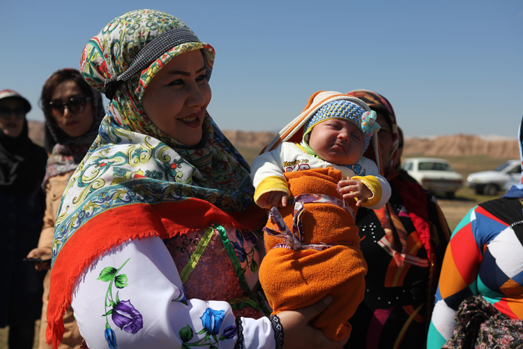 یادی از بازی‌های بومی در عصر زندگی‌های موبایلی