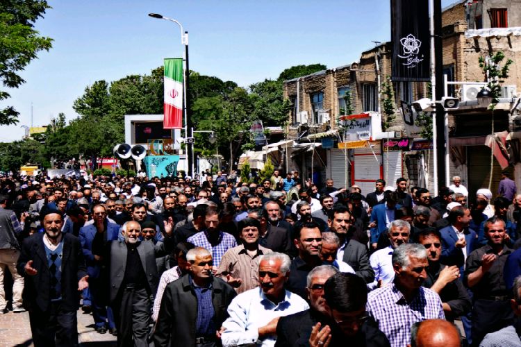 عزاداری دسته حسینیه اعظم زنجان به مناسب رحلت بنیانگذار انقلاب