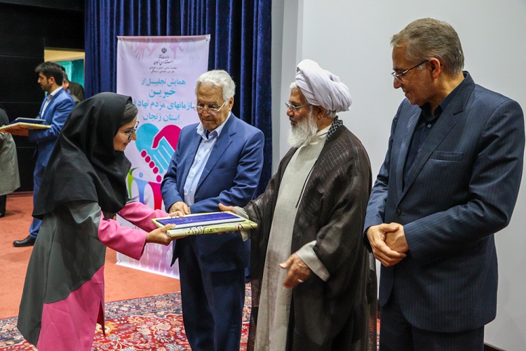 فعالیت 30 درصد زنجانی‌ها در خیریه‌ها، سمن‌ها و هیئت‌های مذهبی