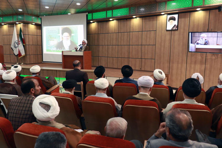 آیین نکوداشت آیت&zwnj;الله حسینی&zwnj;زنجانی