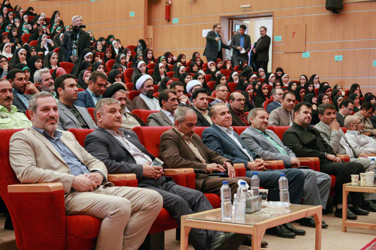 گزارش تصویری افتتاحیه ماراتن قرآنی دانش‌آموزان دختر در زنجان