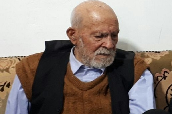 پدر شهیدان قزوینی ابهری به فرزندان شهیدش پیوست پدر شهیدان قزوینی ابهری به فرزندان شهیدش پیوست