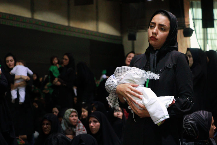 همایش شیرخوارگان حسینی در زنجان