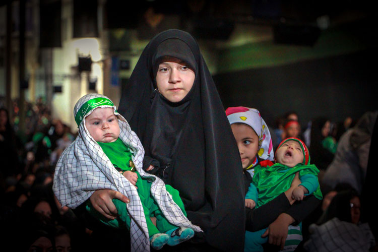 همایش شیرخوارگان حسینی در زنجان