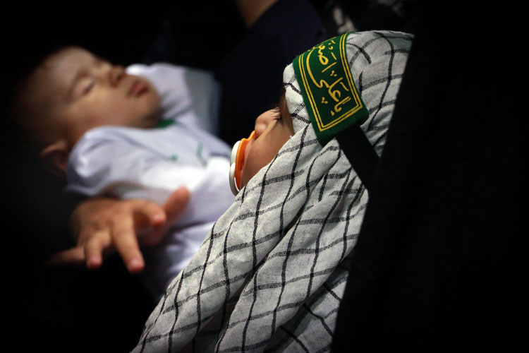 همایش شیرخوارگان حسینی در زنجان