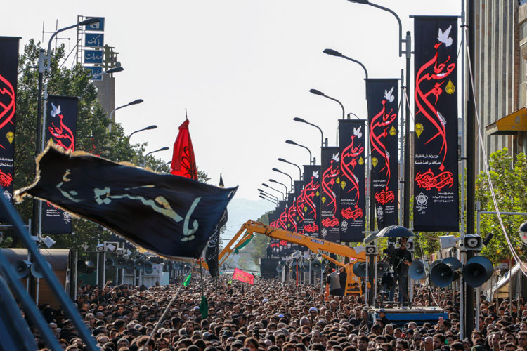 &laquo;احسن سنه ای حامی قرآن ابالفضل&raquo;/ مرحبا ای حامی قرآن اباالفضل