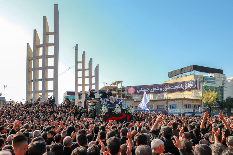 اجتماع عزاداران در پایتخت شور و شعور حسینی به روایت تصویر