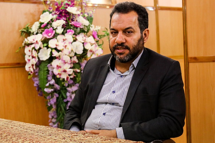 فضای مجازی روابط خانوادگی را سرد کرده است/ هیئتهای مذهبی محتوای حسینی و خانوادهمحور عرضه کنند فضای مجازی روابط خانوادگی را سرد کرده است/ هیئتهای مذهبی محتوای حسینی و خانوادهمحور عرضه کنند