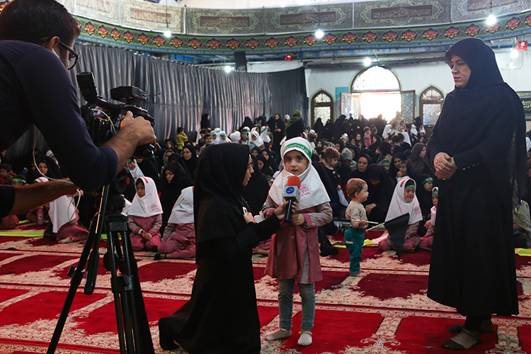 یاد کودک کربلا در همایش 3 ساله‌های حسینی زنجان