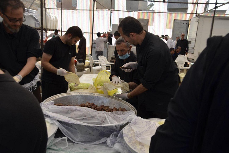 حال و هوای موکب حسینیه اعظم زنجان در سامرا